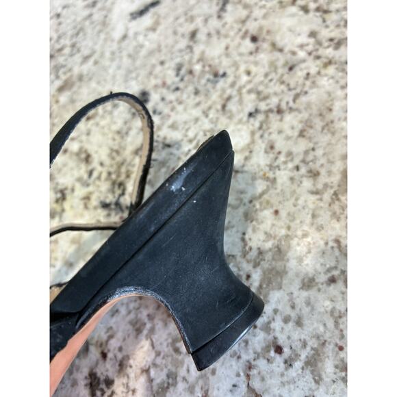 Vintage Ferragamo Black & White Striped Women's Fabric Slingbacks in 7.5 B - Picture 8 of 9